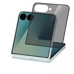Samsung Z Flip 7 Privacy Tempered